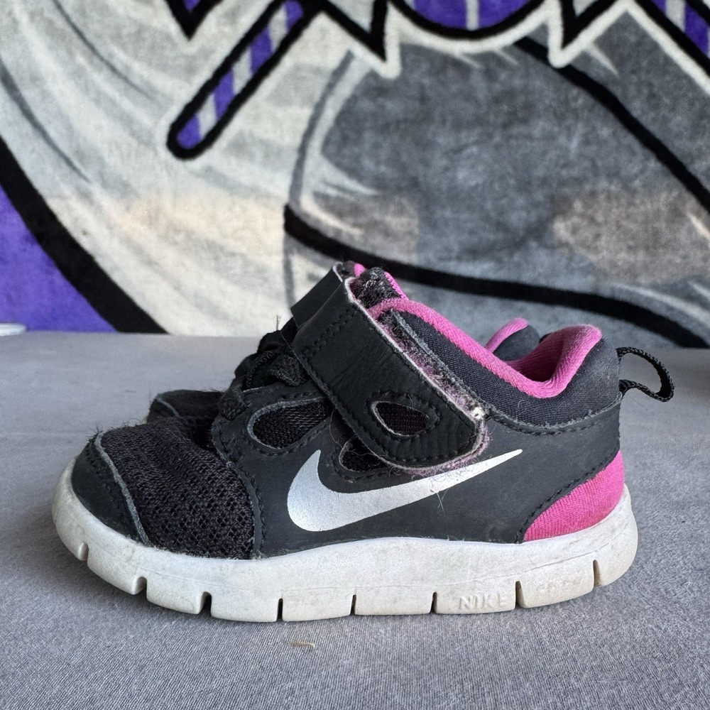 Size 5c - Nike Free Run 5.0 580595-001 Black Athletic Shoes‎ Toddler